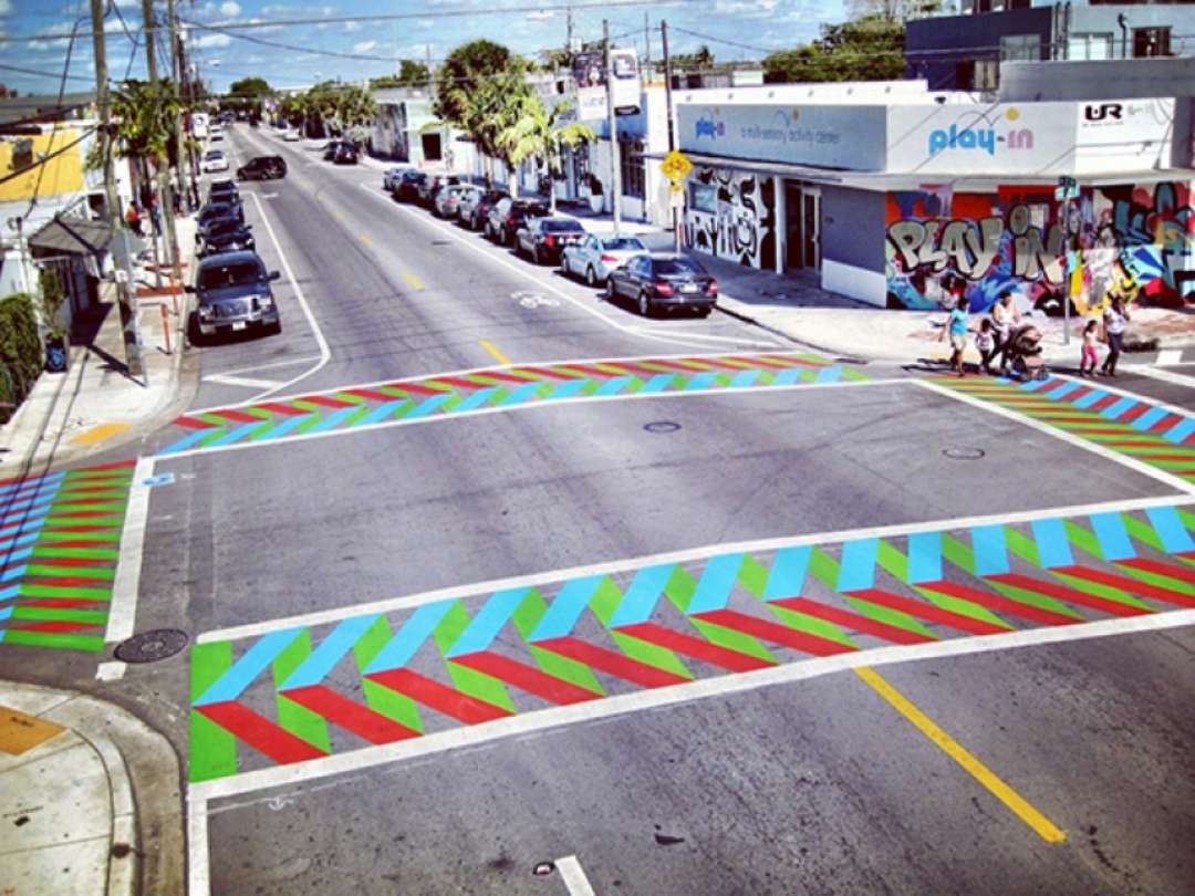 25+ Unbelievable Pedestrian Crossing Street Art Architecture & Design