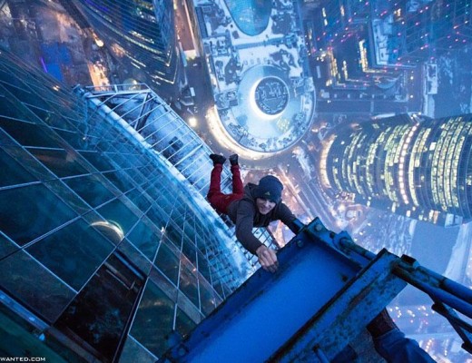 Death-Defying-Photos-on-the-planet-to-look-down-25.jpg
