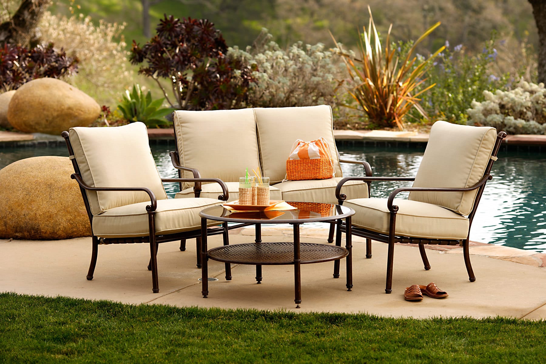 Outdoor Patio Furniture Design