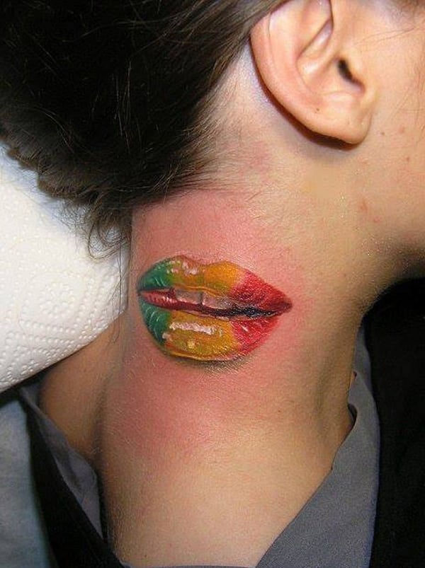25 Crazily Cool Lip Tattoos -DesignBump